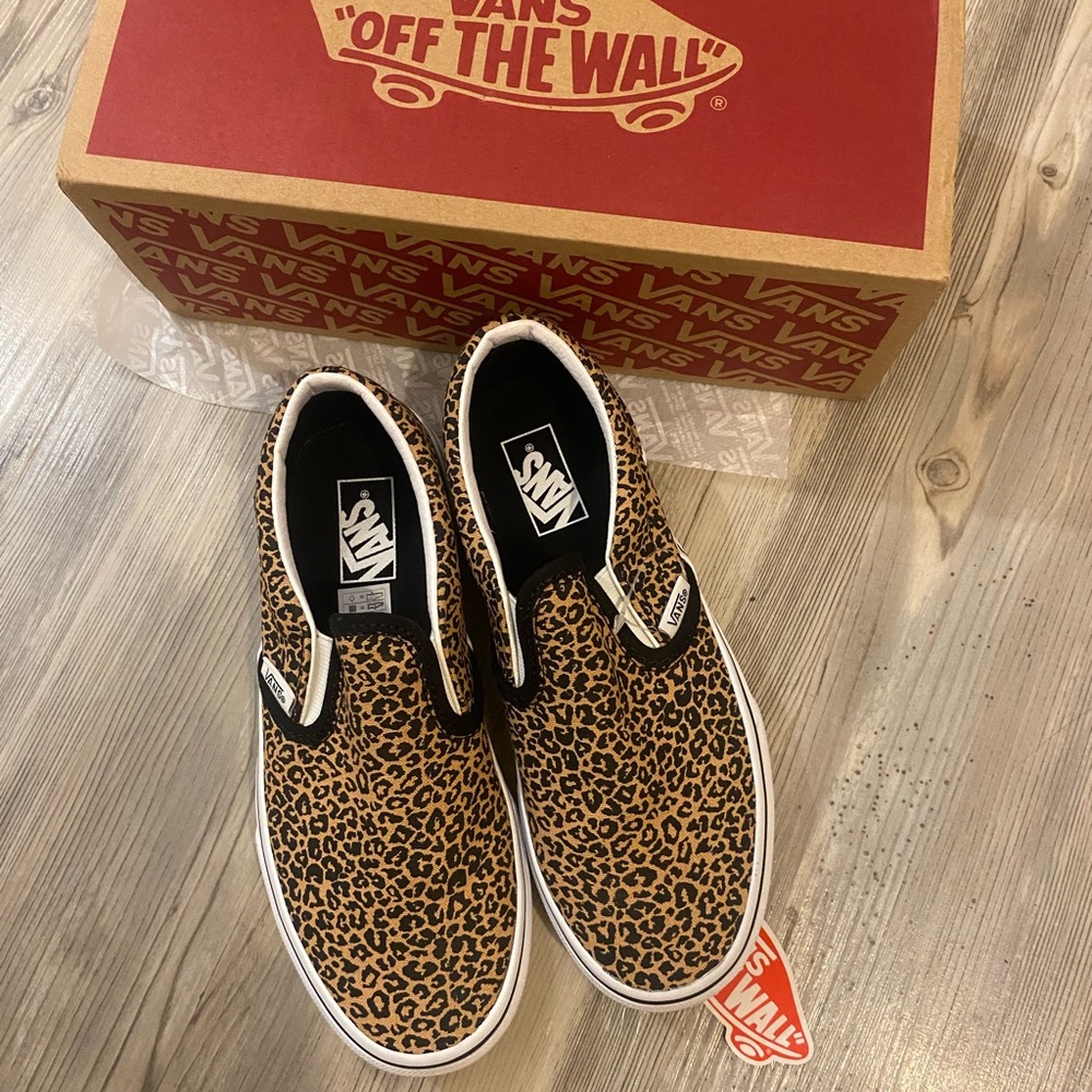 Cheeta print vans. Size 3